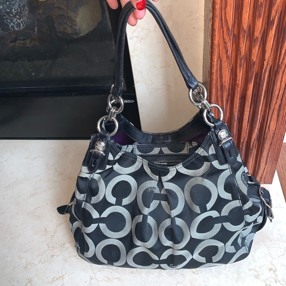 Authentic coach - Picture 2 of 11